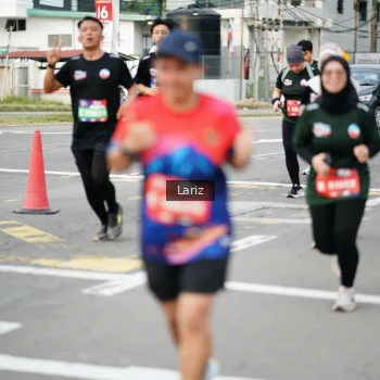 Runner Photo 3700120