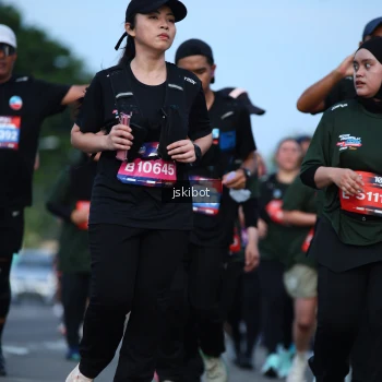 Runner Photo 3700122