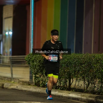 Runner Photo 3700132