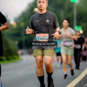 Runner Photo 3700153