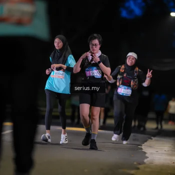 Runner Photo 3700188