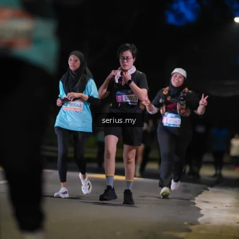 Runner Photo 3700195