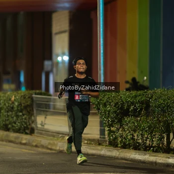 Runner Photo 3700200
