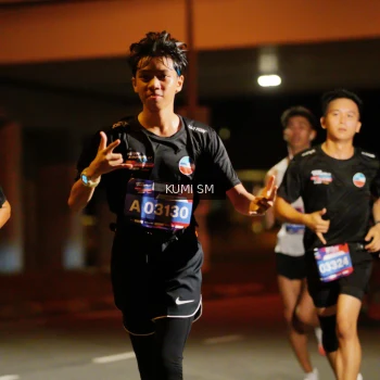 Runner Photo 3700205
