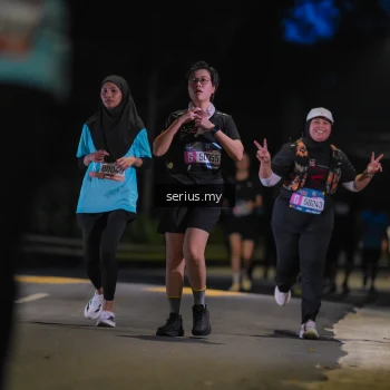 Runner Photo 3700208