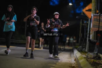 Runner Photo 3700237