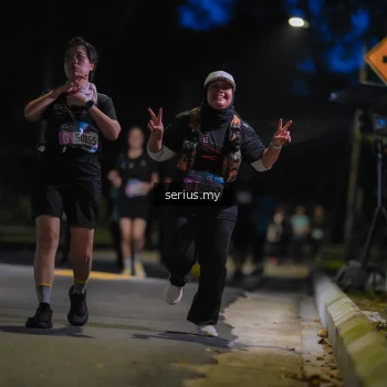 Runner Photo 3700245