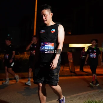 Runner Photo 3700252
