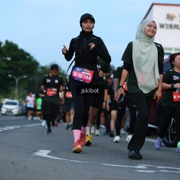 Runner Photo 3700289