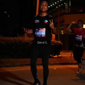 Runner Photo 3700310