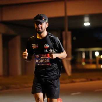 Runner Photo 3700321