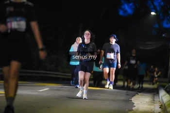 Runner Photo 3700364