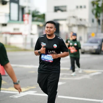 Runner Photo 3700375
