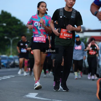 Runner Photo 3700387