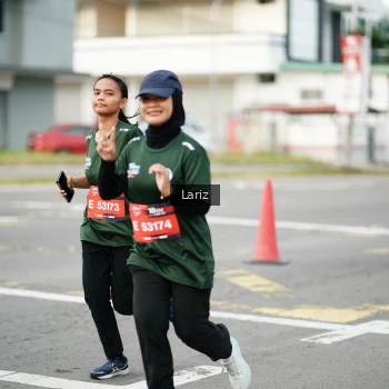 Runner Photo 3700392