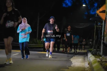 Runner Photo 3700393