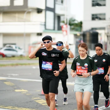 Runner Photo 3700437