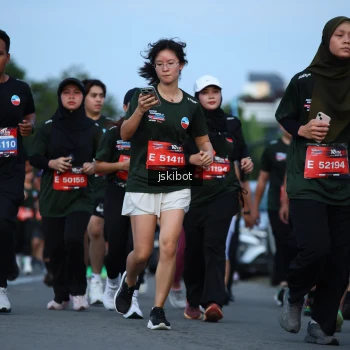 Runner Photo 3700450