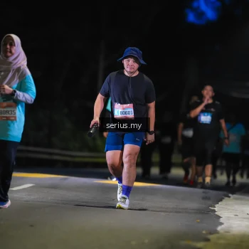Runner Photo 3700459