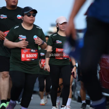Runner Photo 3700474