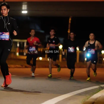 Runner Photo 3700504