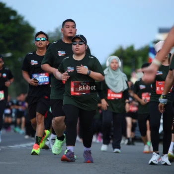 Runner Photo 3700508