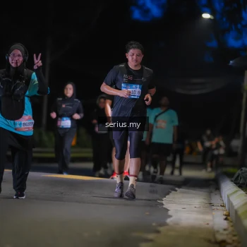 Runner Photo 3700510