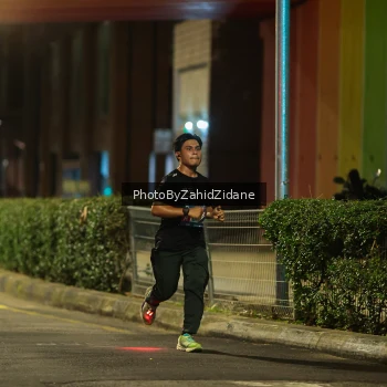 Runner Photo 3700528