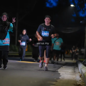 Runner Photo 3700529