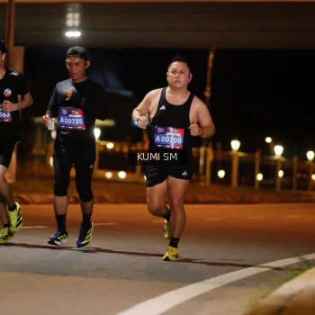 Runner Photo 3700538