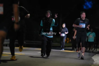 Runner Photo 3700539