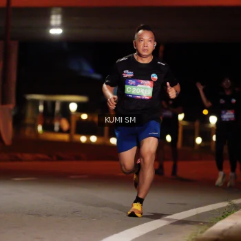 Runner Photo 3700555
