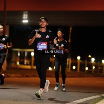 Runner Photo 3700583