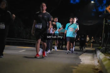 Runner Photo 3700620