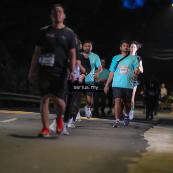 Runner Photo 3700621