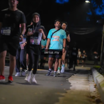 Runner Photo 3700633