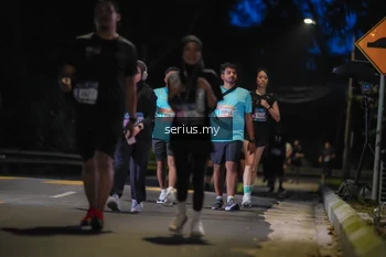 Runner Photo 3700647