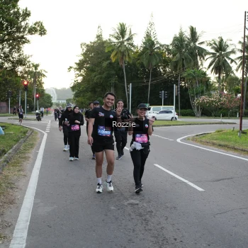 Runner Photo 3700650