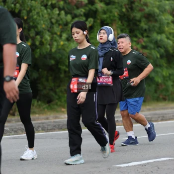 Runner Photo 3700665