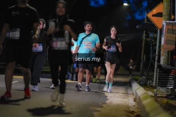 Runner Photo 3700674