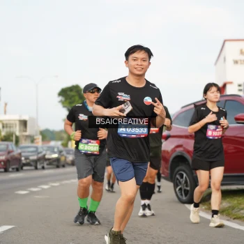 Runner Photo 3700678