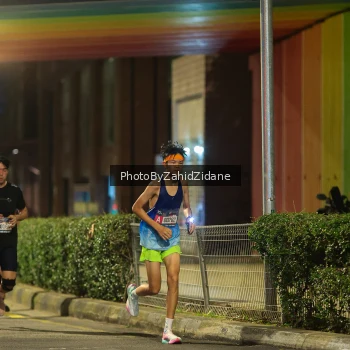 Runner Photo 3700680