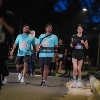 Runner Photo 3700705