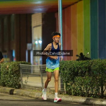 Runner Photo 3700723