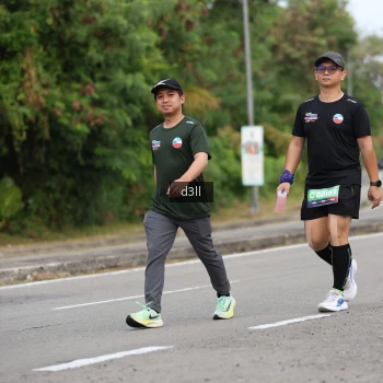 Runner Photo 3700727