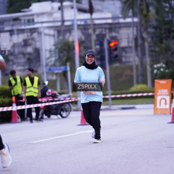 Runner Photo 3700728