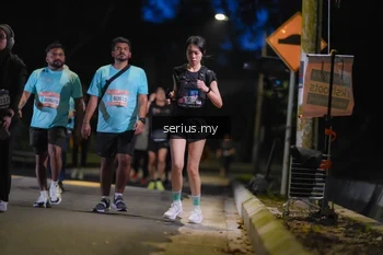 Runner Photo 3700730