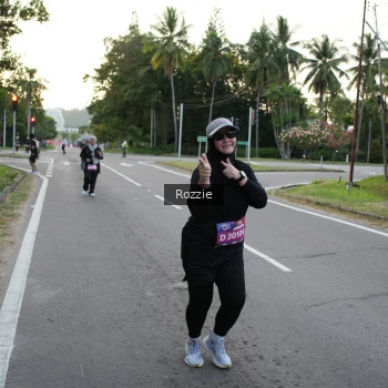 Runner Photo 3700749