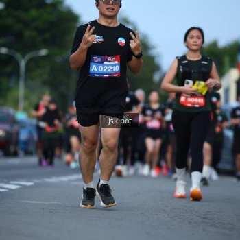 Runner Photo 3700767