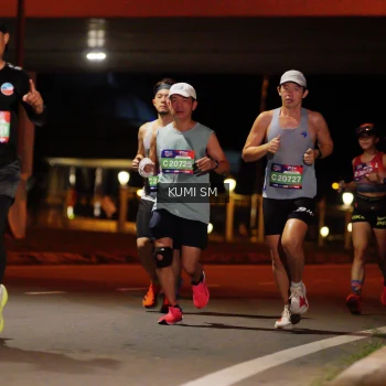 Runner Photo 3700774